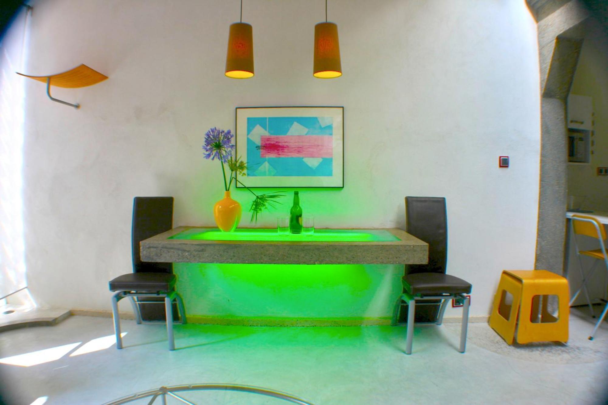 Zentral Club Apartamento Proton-Jacuzzi Belmonte De Miranda Camera foto